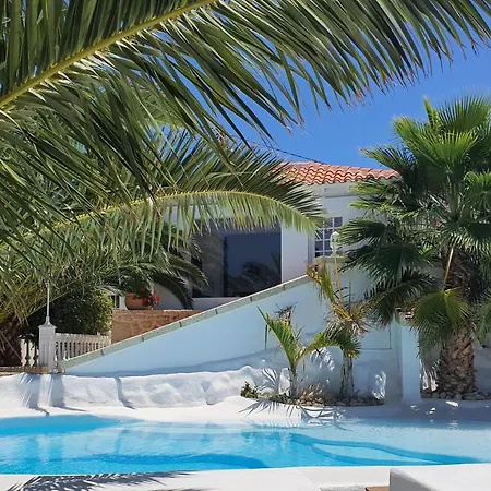 Adriano Дом отдыха *