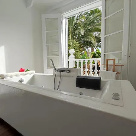 Adriano بيت للعطل *